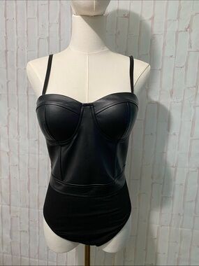 Like an Angel Faux Leather Bustier Top Bodysuit size M